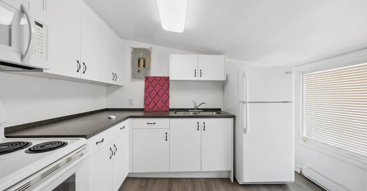 116B High Street, Georgina, ON, L0E 1R0 - 9