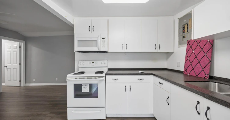 116B High Street, Georgina, ON, L0E 1R0 - 12
