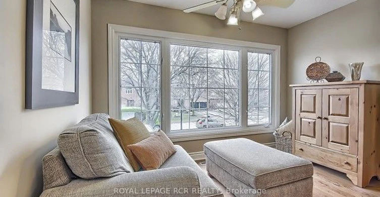 617 Brooker Ridge, Newmarket, ON, L3X 1V7 - 18