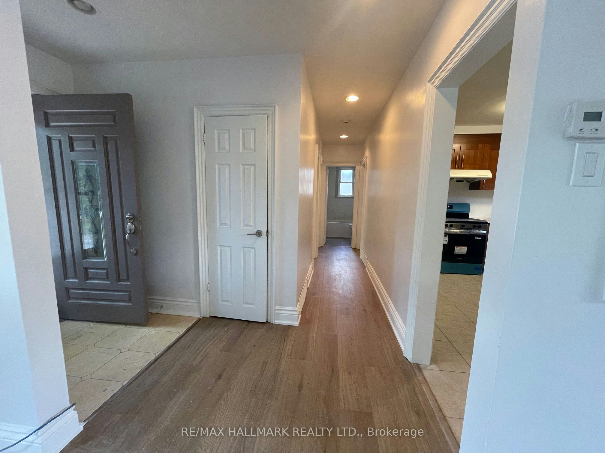 Main Floor-116 Cartier Crescent, Richmond Hill, ON, L4C 2N6 - 6