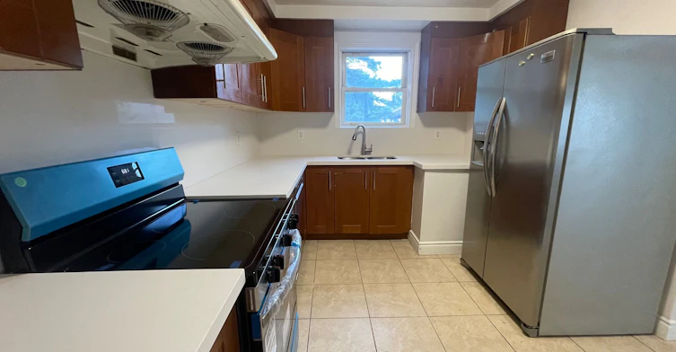 Main Floor-116 Cartier Crescent, Richmond Hill, ON, L4C 2N6 - 8