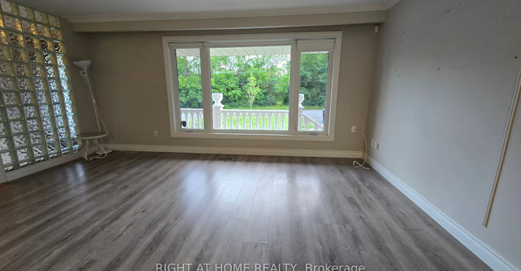 20 May Avenue, Richmond Hill, ON, L4C 3S6 - 2
