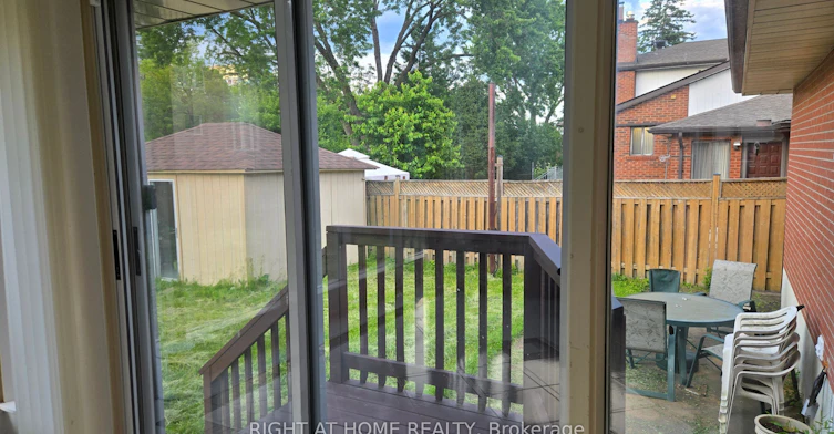 20 May Avenue, Richmond Hill, ON, L4C 3S6 - 12