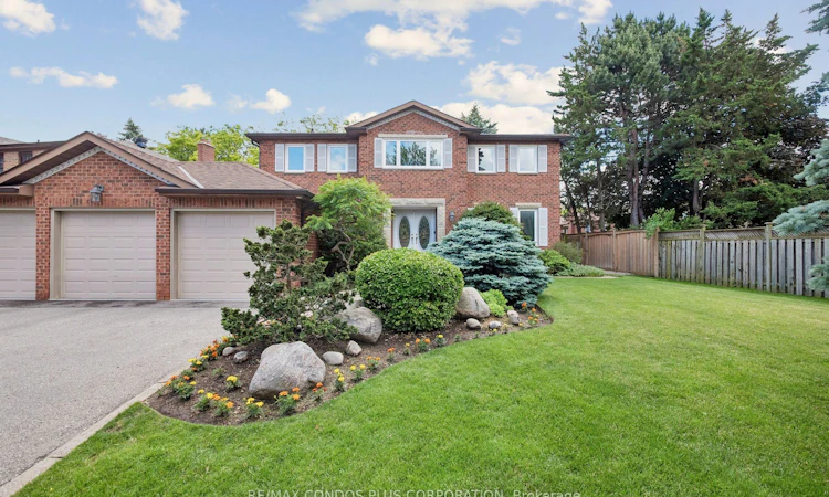 57 Delhi Crescent