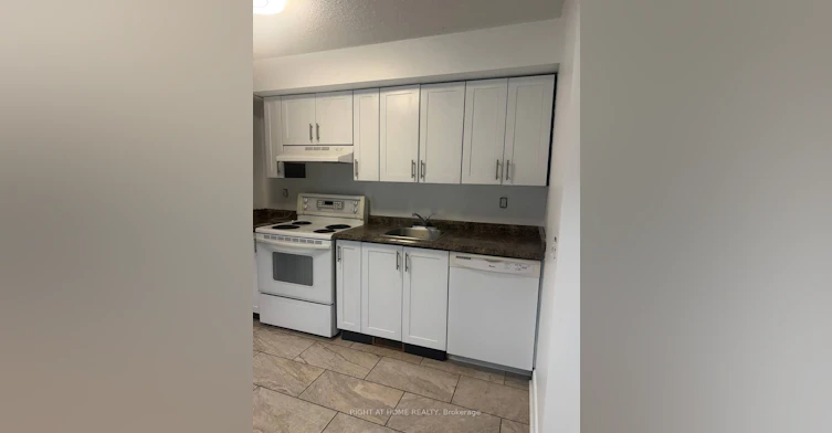 Lower-278 Waratah Avenue, Newmarket, ON, L3Y 5J2 - 6