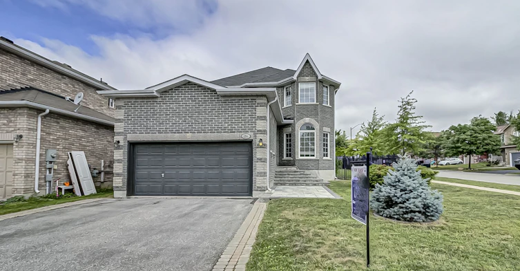 1294 Corm Street, Innisfil, ON, L9S 0B6