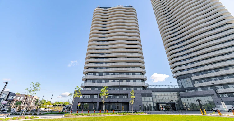 805-10 Flavelle Trail, Vaughan, ON, L4L 1V8 - 2
