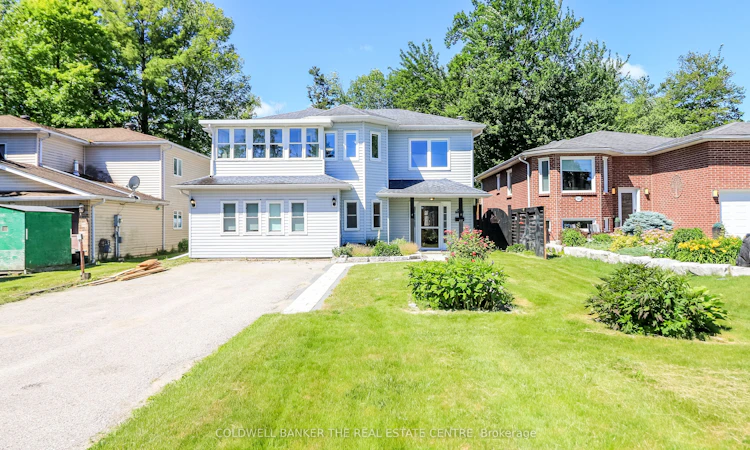 1842 Simcoe Boulevard