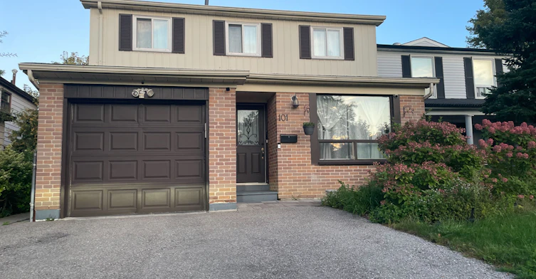 Bsmnt-101 Springhead Gardens, Richmond Hill, ON, L4C 5C3