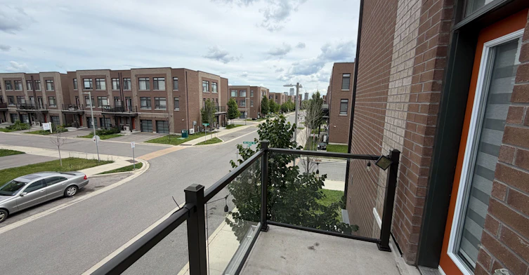 2 Beliveau Street, Vaughan, ON, L4L 0M1 - 17