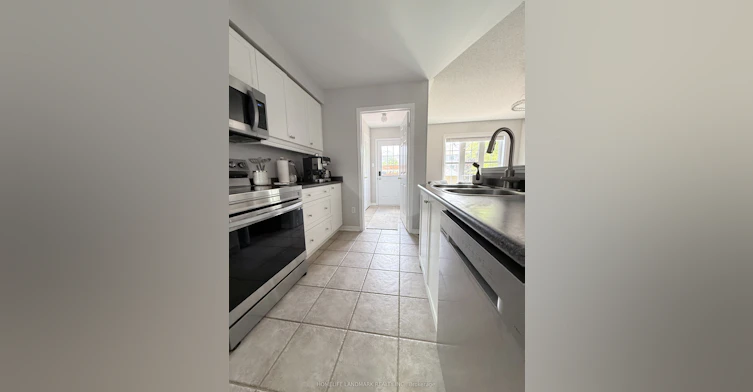 69 Selkirk Drive, Richmond Hill, ON, L4B 4S4 - 10