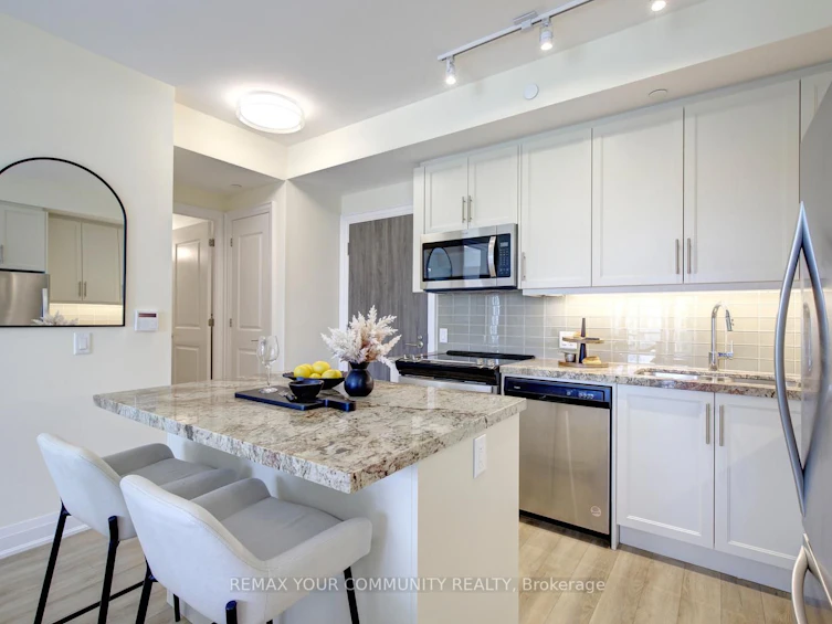 406-20 Gatineau Drive, Vaughan, ON, L4J 0L3 - 14