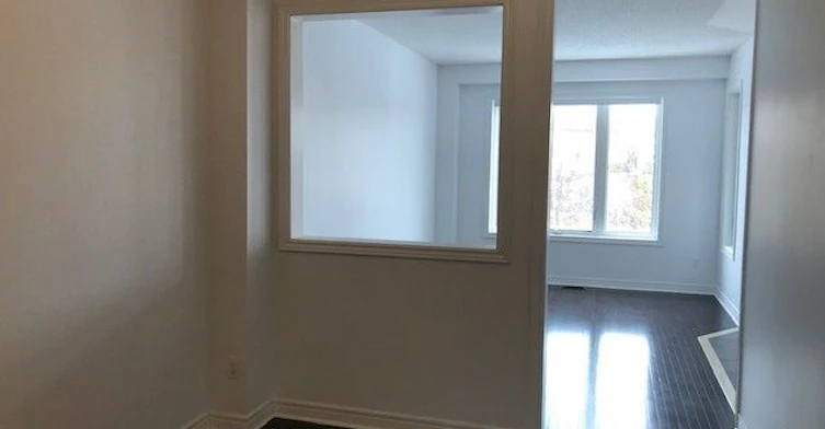 37 Napanee Street, Richmond Hill, ON, L4E 0X3 - 9