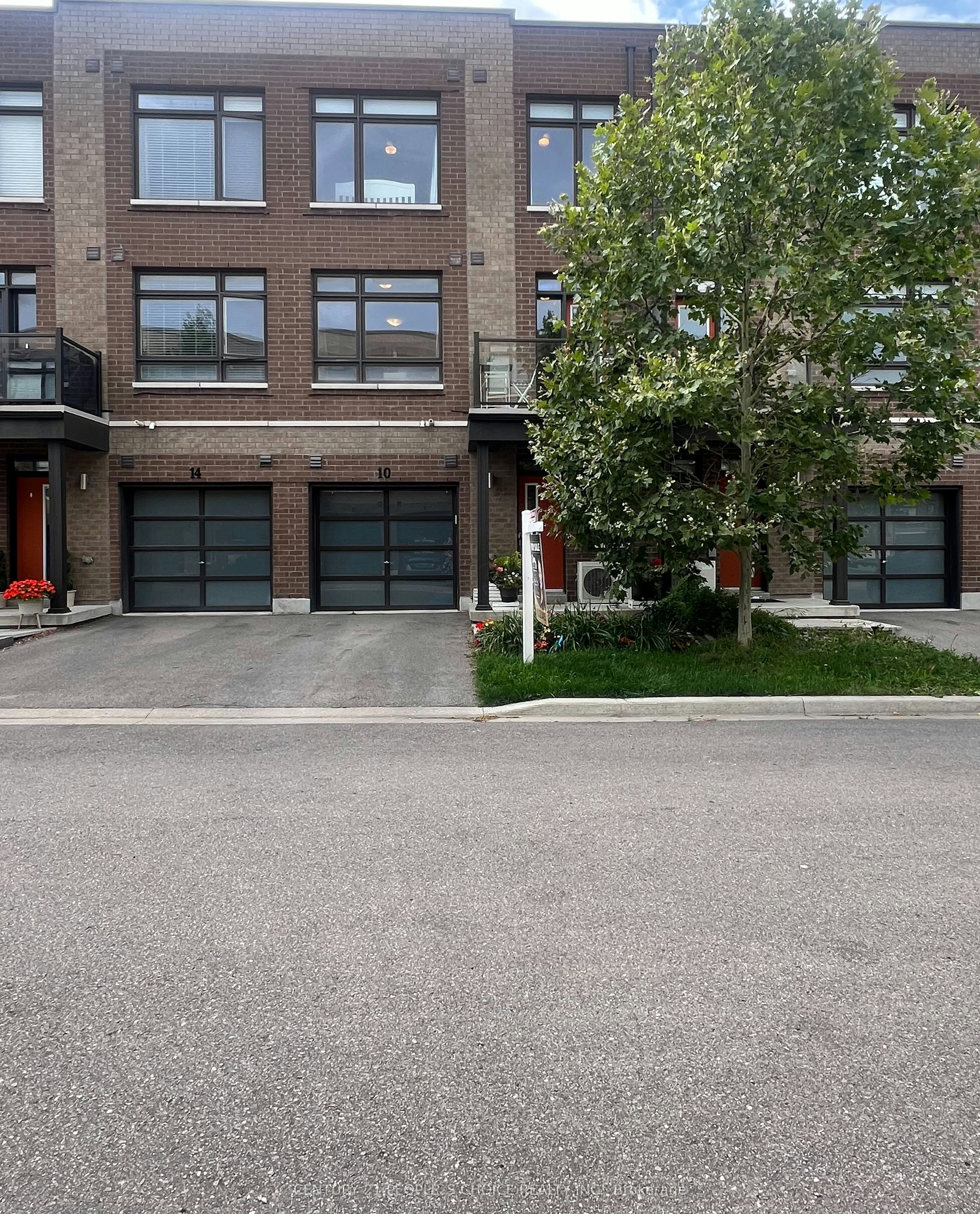 10 Tauton Street, Vaughan, ON, L4L 0M2