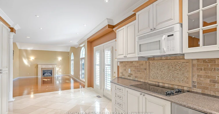 307 Sheridan Court, Newmarket, ON, L3Y 8P9 - 15