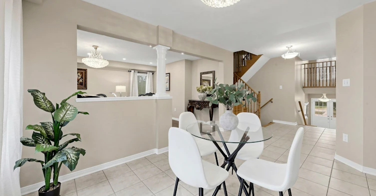 303 King Street E, East Gwillimbury, ON, L0G 1M0 - 12
