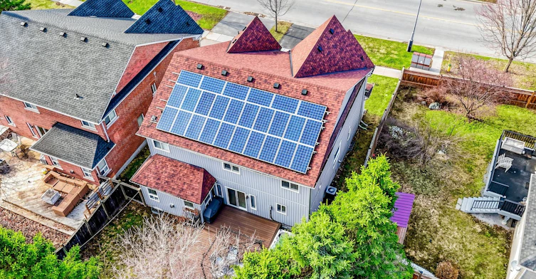303 King Street E, East Gwillimbury, ON, L0G 1M0 - 32