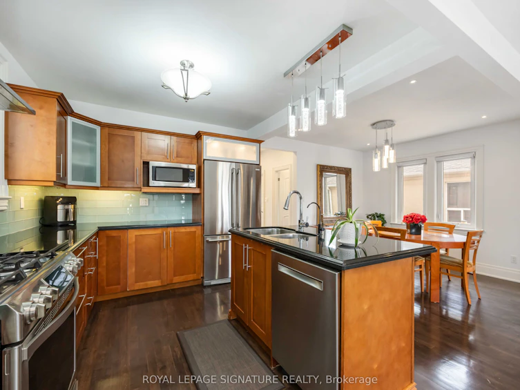35 Rainbow Drive, Vaughan, ON, L4L 2K3 - 7