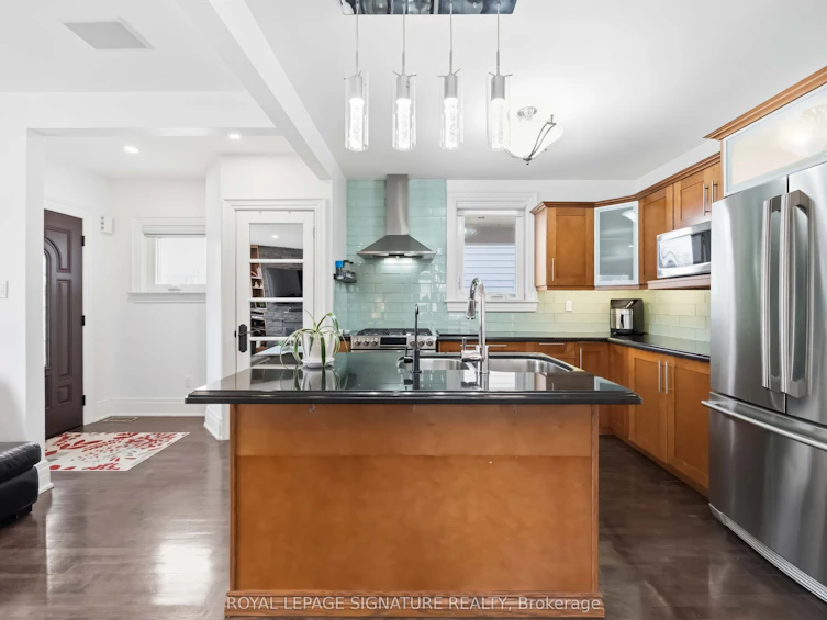 35 Rainbow Drive, Vaughan, ON, L4L 2K3 - 9