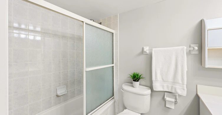 605-5 Emerald Lane, Vaughan, ON, L4J 8P7 - 21