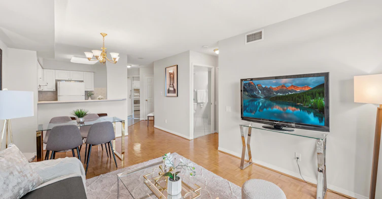 605-5 Emerald Lane, Vaughan, ON, L4J 8P7 - 15
