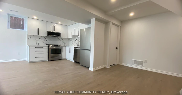 Basement-134 B Kemano Road, Aurora, ON, L4G 4P9 - 4