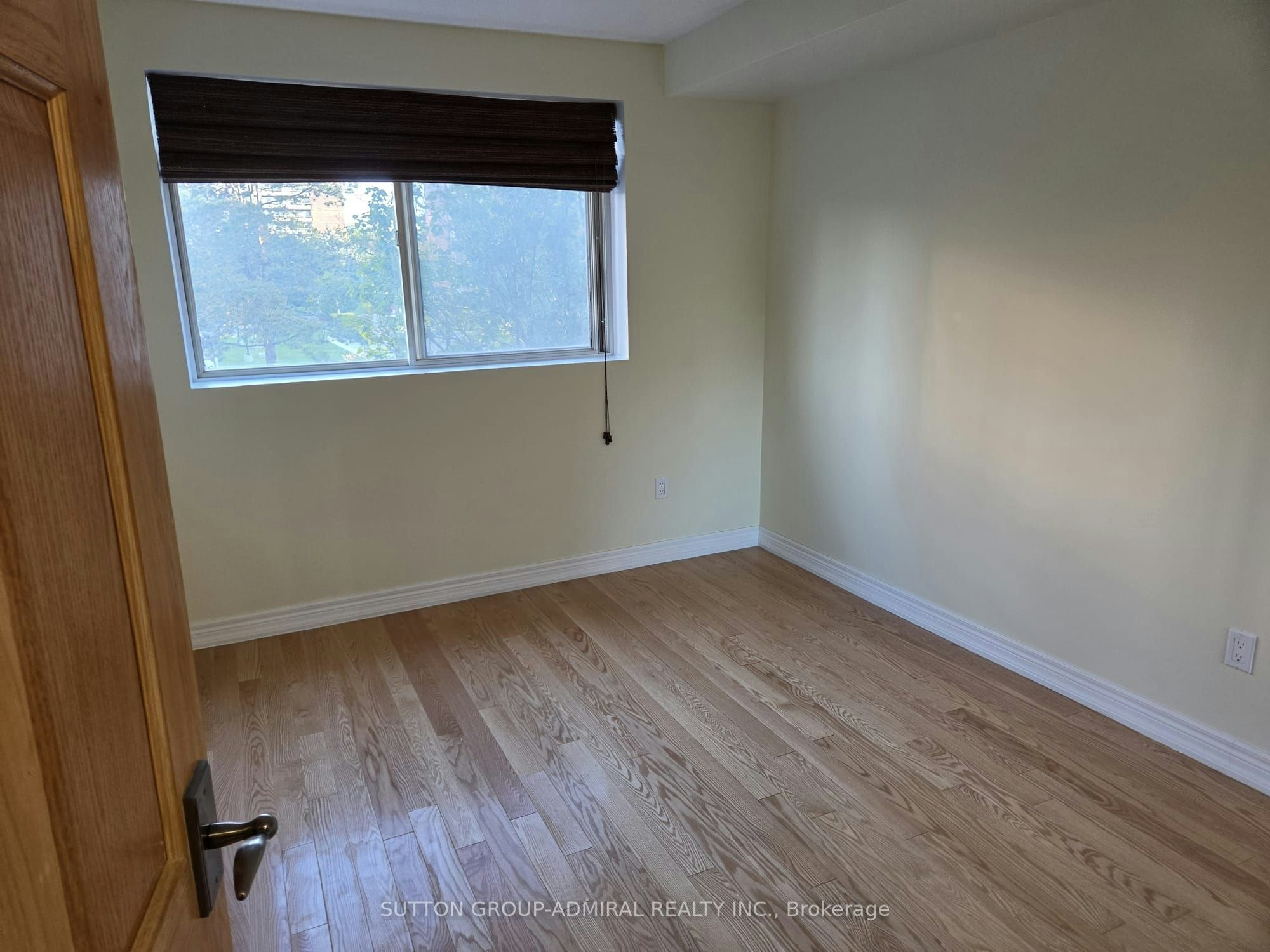 208-5 Weldrick Road W, Richmond Hill, ON, L4C 8S9 - 10