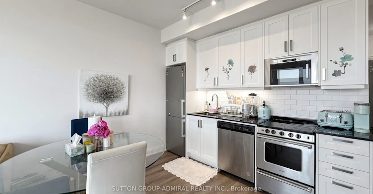 1708E-20 Gatineau Drive, Vaughan, ON, L4J 0L3 - 8
