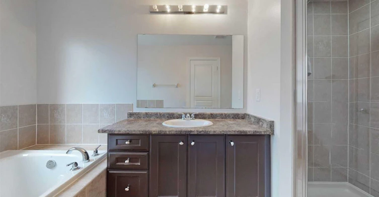 34 Thistle Avenue, Richmond Hill, ON, L4E 0B8 - 22