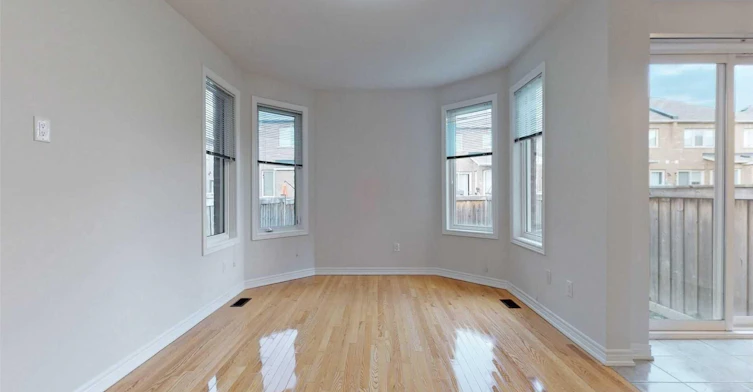34 Thistle Avenue, Richmond Hill, ON, L4E 0B8 - 18