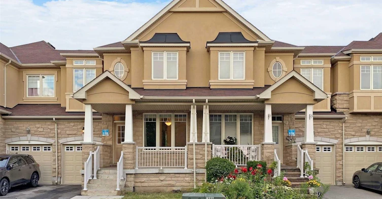 34 Thistle Avenue, Richmond Hill, ON, L4E 0B8