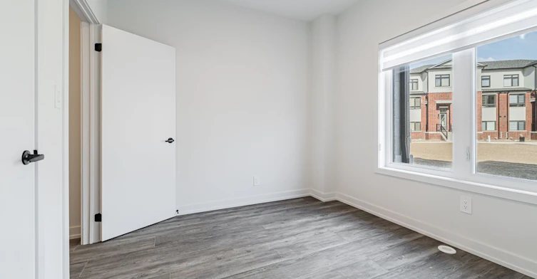 16 Agnes Lane, Richmond Hill, ON, L4B 0J4 - 5