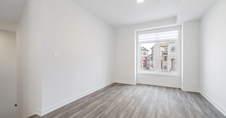 16 Agnes Lane, Richmond Hill, ON, L4B 0J4 - 12