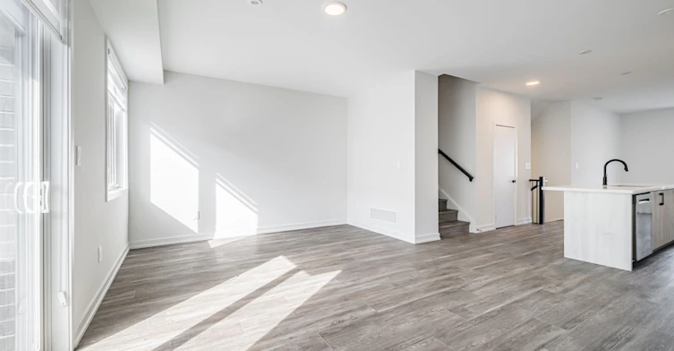 16 Agnes Lane, Richmond Hill, ON, L4B 0J4 - 18