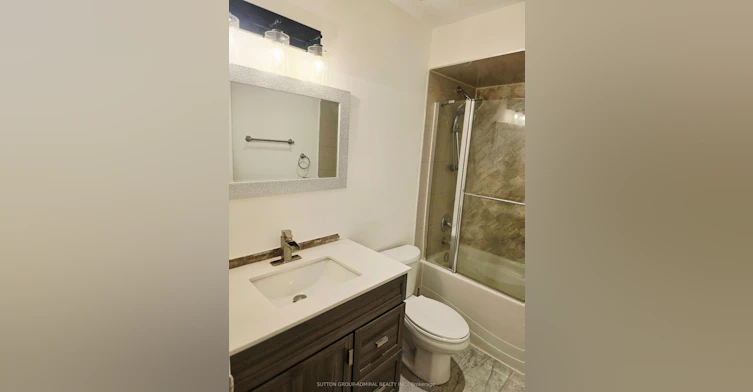 24 Corkory Way, Markham, ON, L3T 4Z9 - 11