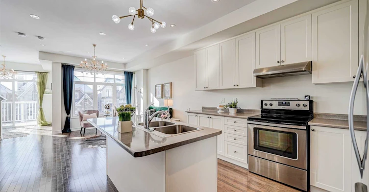 138 Alvin Pegg Drive, East Gwillimbury, ON, L9N 0R7 - 38