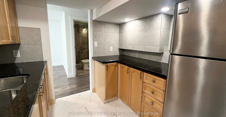 Lower-18 Boulding Drive, Aurora, ON, L4G 2V7 - 6