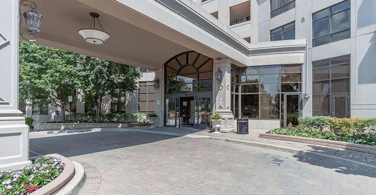307-9225 Jane Street N, Vaughan, ON, L6A 0J7