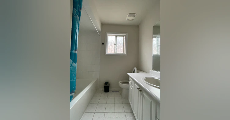 381 Coachwhip Trail, Newmarket, ON, L3X 2R2 - 15