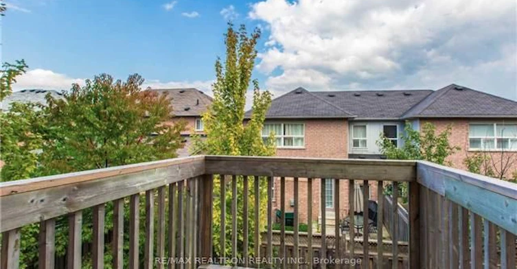 381 Coachwhip Trail, Newmarket, ON, L3X 2R2 - 9