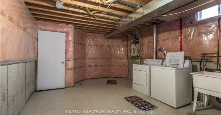 381 Coachwhip Trail, Newmarket, ON, L3X 2R2 - 21