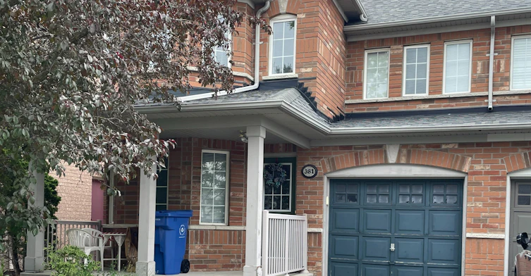 381 Coachwhip Trail, Newmarket, ON, L3X 2R2