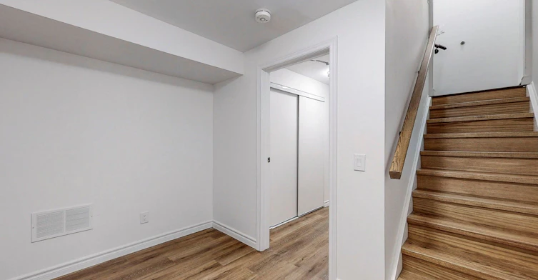 Basement Apartment-179 Summerlyn Trail, Bradford West Gwillimbury, ON, L3Z 0E2 - 4