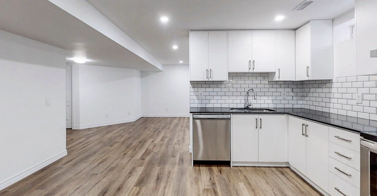 Basement Apartment-179 Summerlyn Trail, Bradford West Gwillimbury, ON, L3Z 0E2 - 7