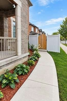Lower-51 Cayton Crescent, Bradford West Gwillimbury, ON, L3Z 0V9 - 4