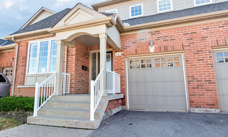 145 Louisbourg Way