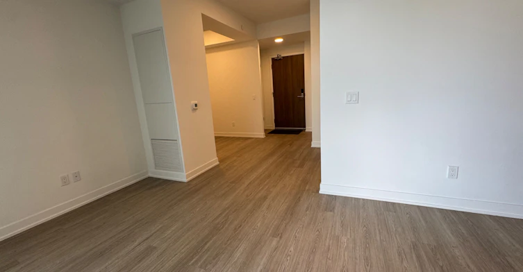 431-8188 Yonge Street, Vaughan, ON, L4J 1W5 - 8