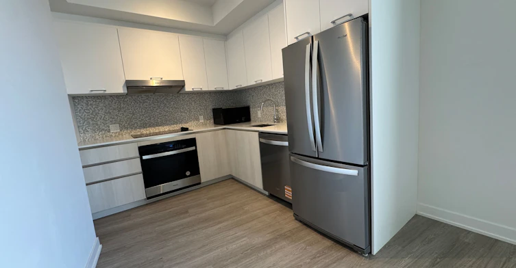 431-8188 Yonge Street, Vaughan, ON, L4J 1W5 - 9