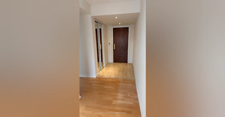512-130 Pond Drive, Markham, ON, L3T 7W5