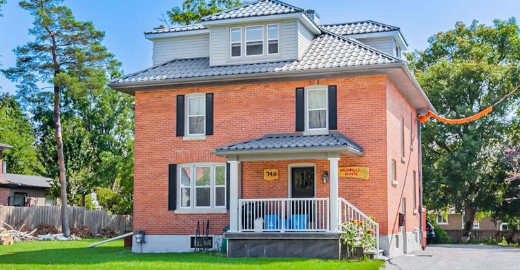 3-748 Gorham Street, Newmarket, ON, L3Y 1L6